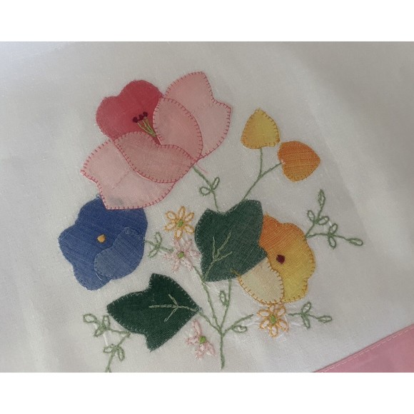 New Tea Fingertip Guests Towels Floral Applique Embroidery 2 Sets of 4 Available - Picture 7 of 13
